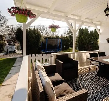 Bella Balatonfůzfő